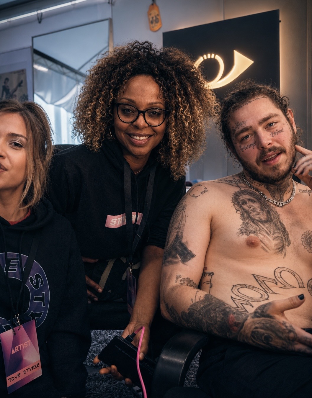 Post Malone with Ariane Kamba backstage on tour